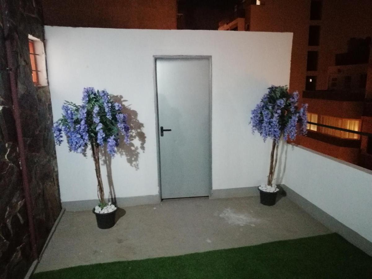 Alcaravaneras Hostel (Adults Only) Las Palmas Exterior photo